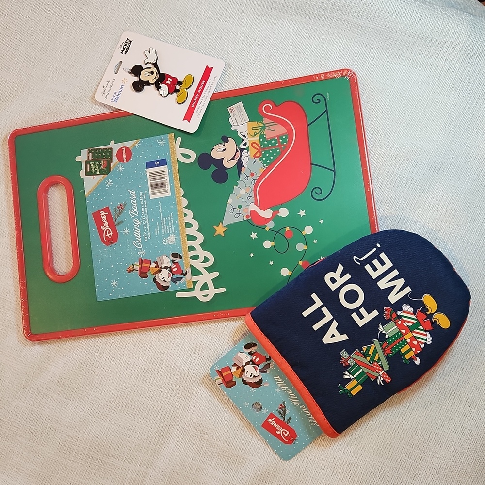 Mickey Mouse holiday set